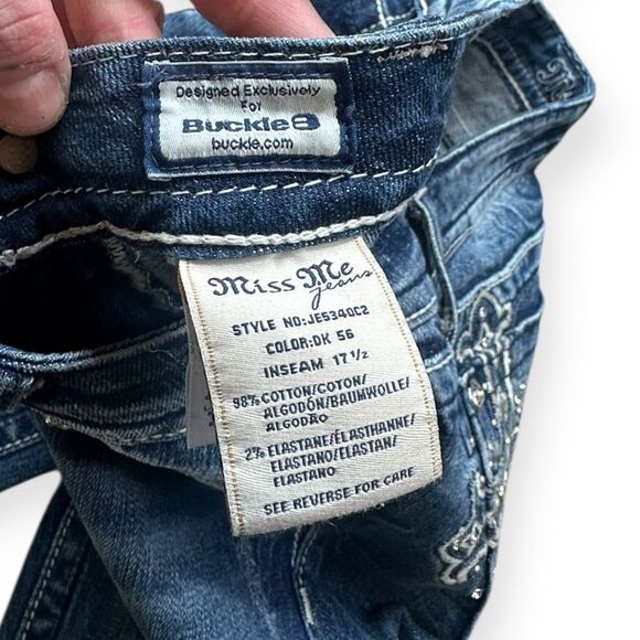 MISS ME Women’s Medium Blue Wash Bling Embellished Distressed Capri Crop Jeans S - Picture 5 of 6